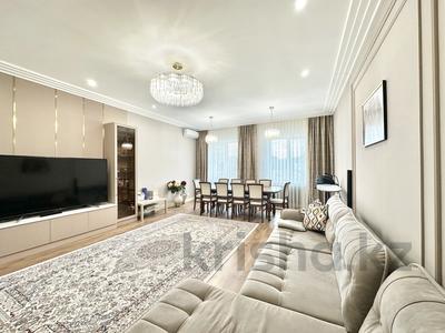 5-комнатная квартира · 210 м² · 9/9 этаж, Алихан Бокейхан 27/1 за 165 млн ₸ в Астане, Есильский р-н