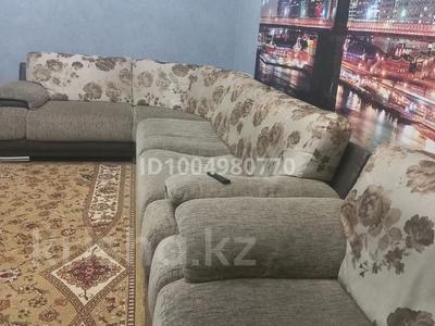 3-комнатная квартира · 96 м² · 1/5 этаж, мкр Нурсат — напротив средней школы 80 за 50 млн ₸ в Шымкенте, Каратауский р-н