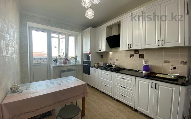 3-комнатная квартира · 57.4 м² · 9/9 этаж, мкр. Алтын орда за 23.5 млн ₸ в Актобе — фото 3