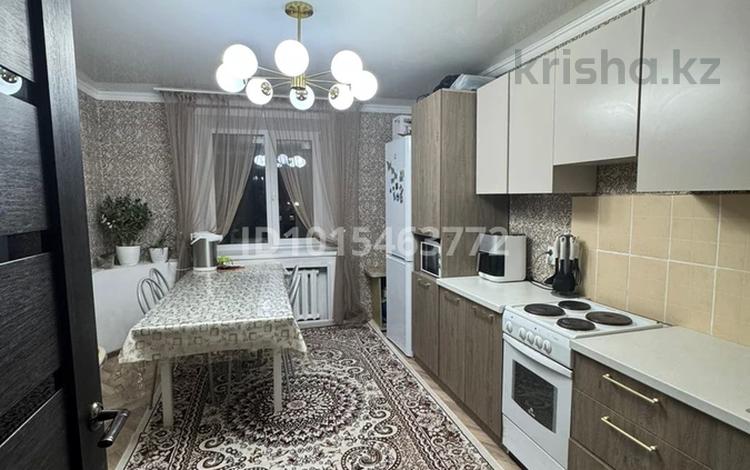 3-комнатная квартира · 75 м² · 4/4 этаж, Железнодорожная 6 — Район старой бани за 16 млн ₸ в Аксу — фото 2