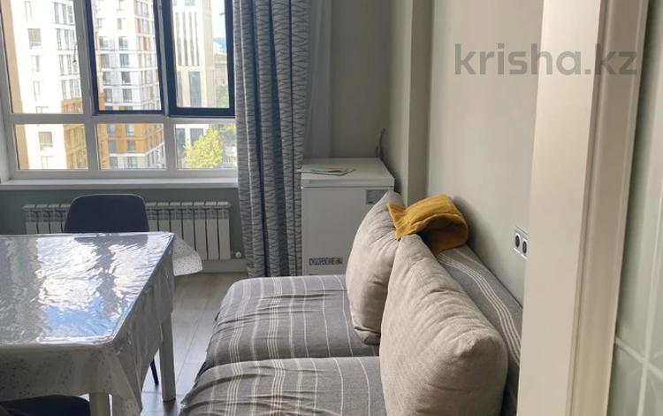 2-бөлмелі пәтер · 70 м² · 8/12 қабат, Торекулова, бағасы: 67 млн ₸ в Алматы, Алмалинский р-н — фото 2