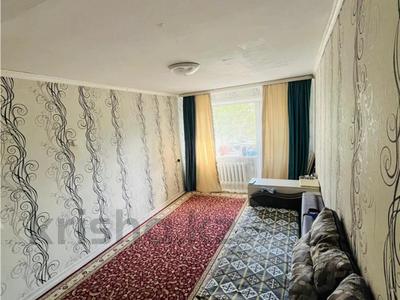 2-комнатная квартира · 48 м² · 2/5 этаж, мкр Юго-Восток, МУКАНОВА за 18 млн ₸ в Караганде, Казыбек би р-н