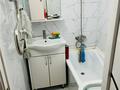 2-комнатная квартира · 48 м² · 2/5 этаж, мкр Юго-Восток, МУКАНОВА за 18 млн ₸ в Караганде, Казыбек би р-н — фото 5