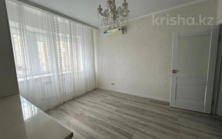 2-комнатная квартира · 98 м² · 2/9 этаж, мкр. Алтын орда, Ораза Татеулы за 250 000 〒 в Актобе — фото 2