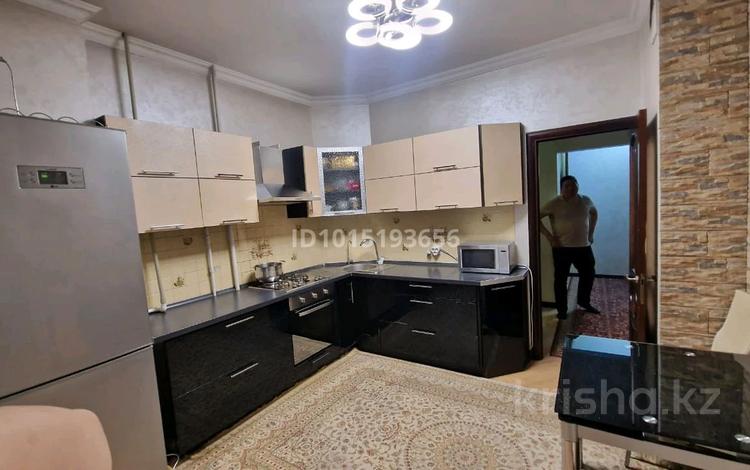 2-комнатная квартира · 54 м² · 2/9 этаж, мкр Аксай-1 5 за 45 млн ₸ в Алматы, Ауэзовский р-н — фото 2