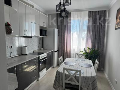 2-комнатная квартира · 56 м² · 11/12 этаж, Улы дала 82 — Аль-фараби за 300 000 ₸ в Астане, Есильский р-н