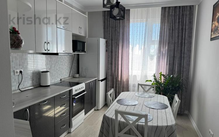 2-комнатная квартира · 56 м² · 11/12 этаж, Улы дала 82 — Аль-фараби за 300 000 ₸ в Астане, Есильский р-н — фото 9
