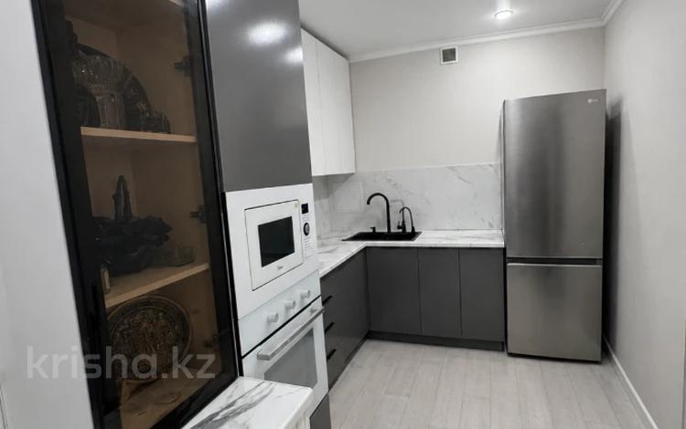 3-комнатная квартира · 70 м² · 5/5 этаж, 27-й мкр 53 за 14.9 млн ₸ в Актау — фото 3