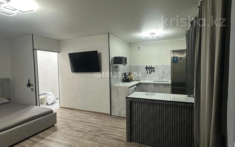 1-комнатная квартира · 40 м² · 1/3 этаж, Сатпаева 7 — Ленина Сатпаева за 150 000 ₸ в Балхаше — фото 2