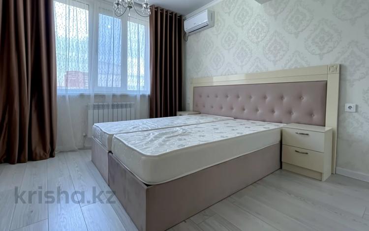 2-комнатная квартира · 45 м² · 8/12 этаж, Тулебаева за 330 000 ₸ в Алматы, Медеуский р-н — фото 2