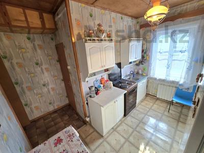 3-комнатная квартира · 59 м² · 2/2 этаж, Сатпаева 75 за 9.5 млн 〒 в Жезказгане