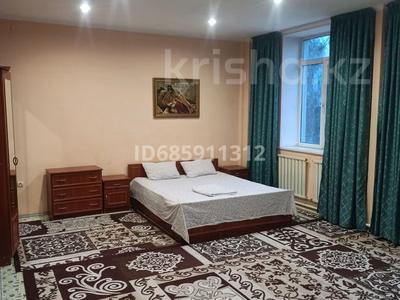 Аренда квартир посуточно в Алматы: 1-комнатная квартира · 45 м² · 2/2 этаж, мкр Кулагер, Омарова — Ипподрома за 10 000 〒 1-комнатная квартира · 45 м² · 2/2 этаж, мкр Кулагер, Омарова — Ипподрома за 10 000 〒 в Алматы, Жетысуский р-н