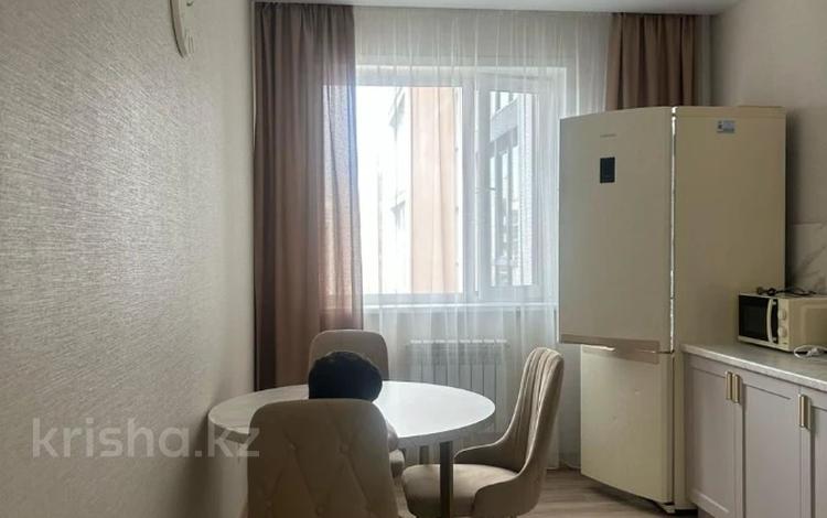 1-бөлмелі пәтер · 40 м² · 7/9 қабат, Аэропорт 1 шағын ауданы, Шакшак Жанибек батыра 45Д, бағасы: 20.5 млн ₸ в Костанае, Микрорайон Аэропорт 1 — фото 2