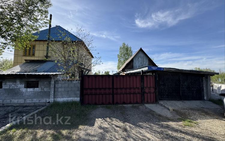 Жеке үй · 3 бөлме · 100 м² · 15 сот., Енбекши 3, бағасы: 33 млн ₸ в Усть-Каменогорске, Ахмирово — фото 2