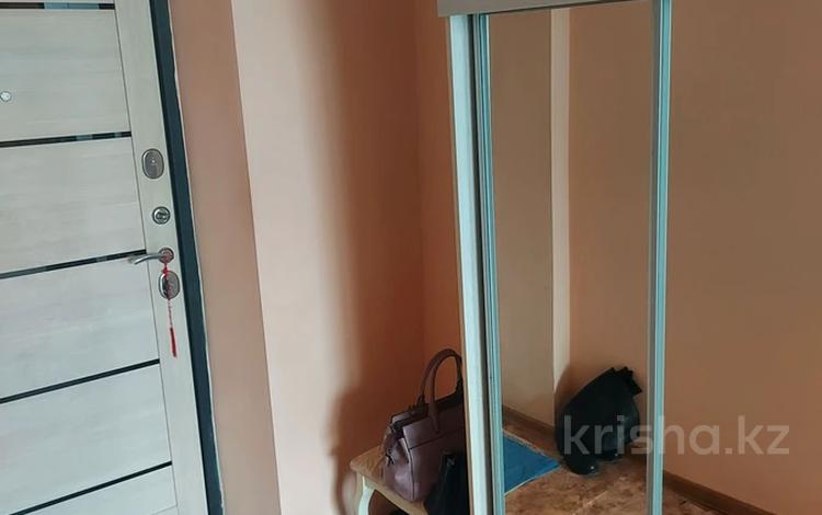 3-комнатная квартира · 63.4 м² · 1/2 этаж, Абугалиева 20 — Абая за 12 млн ₸ в Балхаше — фото 2