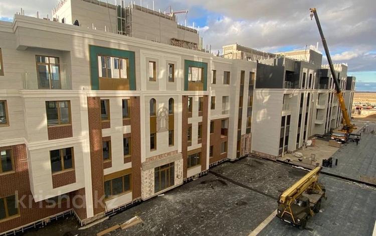 4-комнатная квартира · 182 м² · 2/5 этаж, мкр "Самал 2", Микрорайон Самал-2 1 за 93 млн ₸ в Актау, мкр "Самал 2" — фото 2