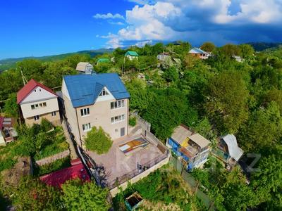Отдельный дом · 6 комнат · 303.9 м² · 10 сот., Ст казгипрозем территория — Чистовой дом, никто в нем не жил за ~ 105.6 млн ₸ в Алматы, Медеуский р-н