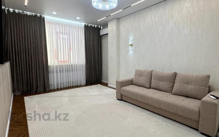 1-комнатная квартира · 50 м² · 7/9 этаж, 16-й мкр 76 за 21 млн ₸ в Актау — фото 2