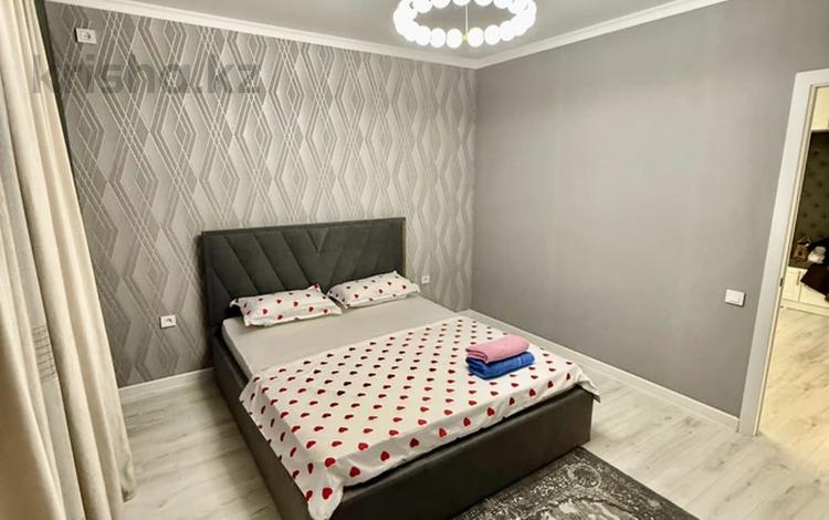 2-комнатная квартира · 65 м² · 8/18 этаж, Утепова 31 за 20 000 ₸ в Алматы, Бостандыкский р-н — фото 3