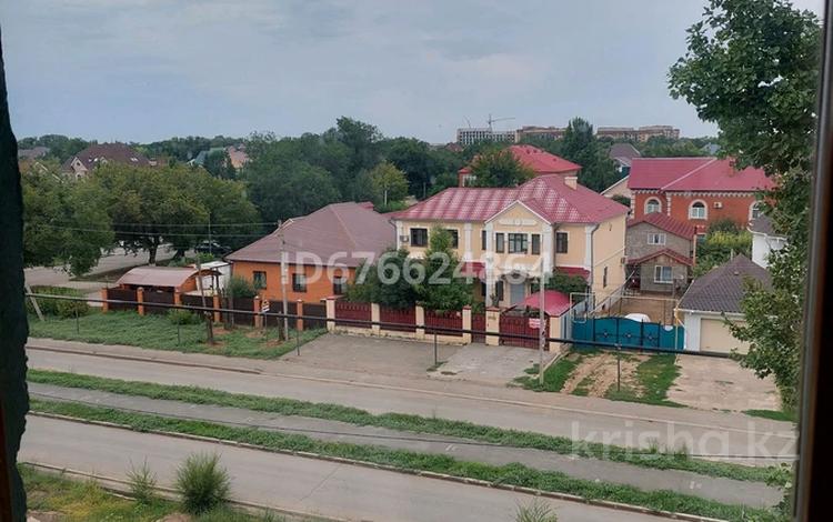 3-комнатная квартира · 66.4 м² · 5/5 этаж, Тайманова 178 — Абая - Тайманова за 20.5 млн ₸ в Уральске — фото 24