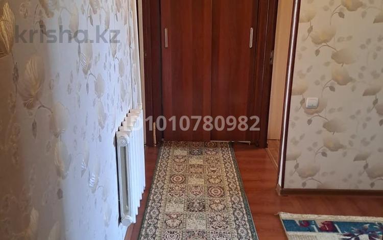 2-бөлмелі пәтер · 52 м² · 2/5 қабат, Сураншы батыр 32, бағасы: 16 млн ₸ в Аксукенте — фото 2