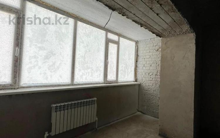 3-бөлмелі пәтер, 126.5 м², 5/5 қабат, мкр. Алтын орда, бағасы: 25 млн 〒 в Актобе, мкр. Алтын орда — фото 8