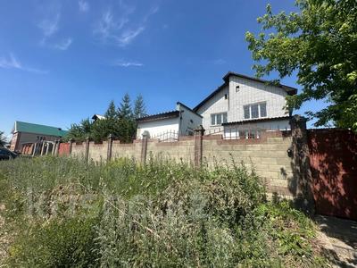 Отдельный дом · 4 комнаты · 220 м², Энтузиастов 162 за 54 млн ₸ в Усть-Каменогорске