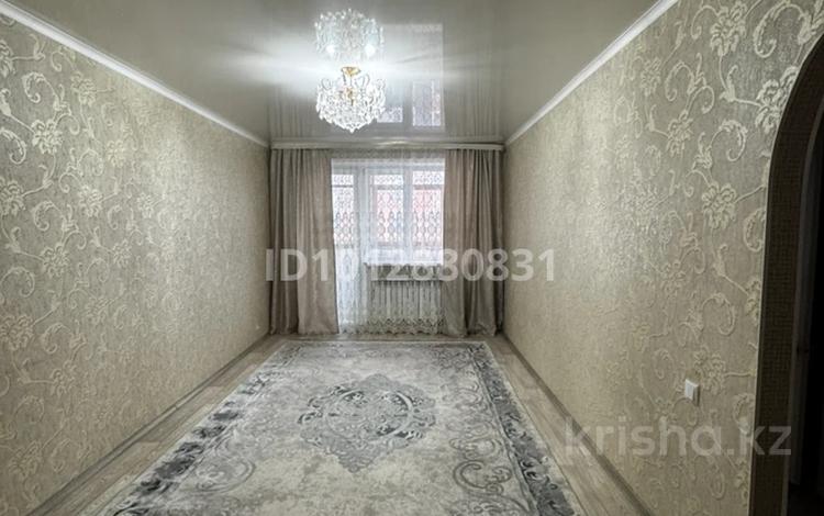 2-бөлмелі пәтер · 45.5 м² · 5/5 қабат, 1-й микрорайон, Каирбекова — Супермаркет Солнечный, бағасы: 190 000 ₸ в Костанае — фото 2