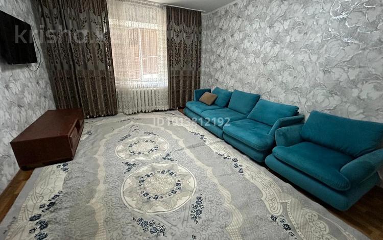 3-бөлмелі пәтер · 85 м² · 5/5 қабат, мкр Кадыра Мырза-Али 4, бағасы: 170 000 ₸ в Уральске — фото 2