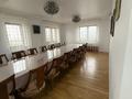 4-бөлмелі пәтер · 185 м² · 6/9 қабат, Тулебаева 171, бағасы: 415 млн ₸ в Алматы, Медеуский р-н — фото 9