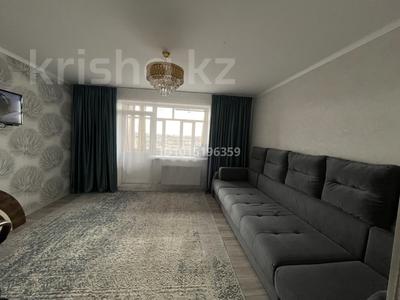 2-комнатная квартира · 55.6 м² · 5/5 этаж, Майкудук, 15й микрорайон 20/3 — школа 61 за 16 млн ₸ в Караганде, Алихана Бокейханова р-н
