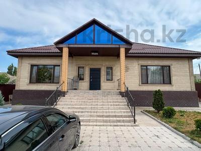 Жеке үй · 5 бөлме · 201 м² · 8 жүзд., Центр 171, бағасы: 90 млн ₸ в Талдыкоргане