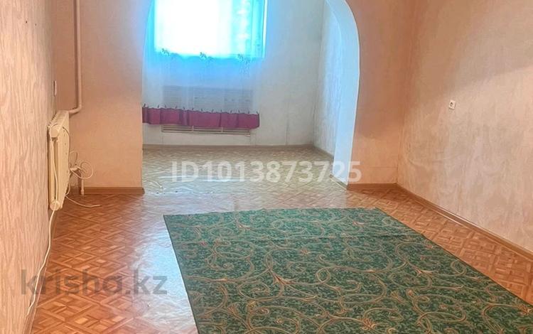 3-комнатная квартира · 70 м² · 2/5 этаж, 15-й микрорайон 43 — Жибек -жолы -Жандосова за 31 млн ₸ в Шымкенте, Аль-Фарабийский р-н — фото 2