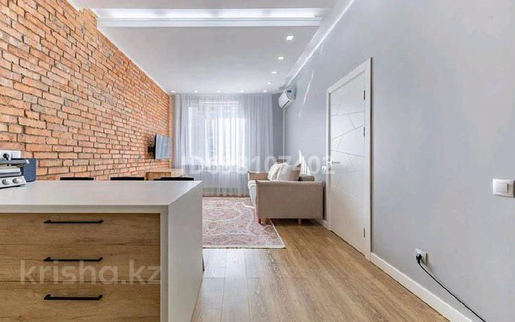 2-комнатная квартира · 48 м² · 3/10 этаж, Абикен Бектуров — Толе би за 18 000 ₸ в Астане, Нура р-н — фото 2