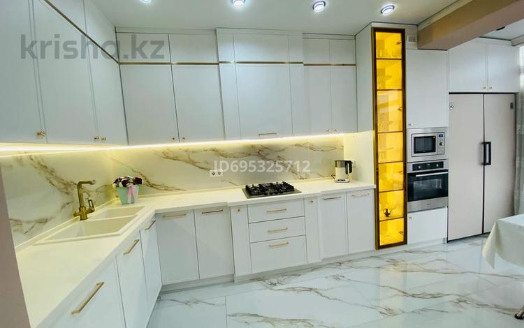 4-бөлмелі пәтер · 100 м² · 8/10 қабат, Сейфуллина 51/26, бағасы: 75 млн ₸ в Алматы, Турксибский р-н — фото 23