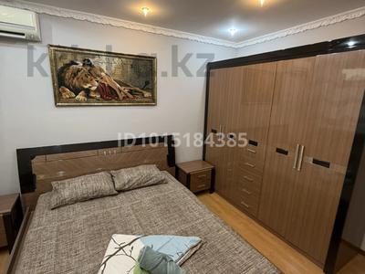 4-комнатная квартира · 100 м² · 8/12 этаж, Курмангазы 3 — Рынок Коктем за 15 000 ₸ в Атырау, мкр Авангард-2
