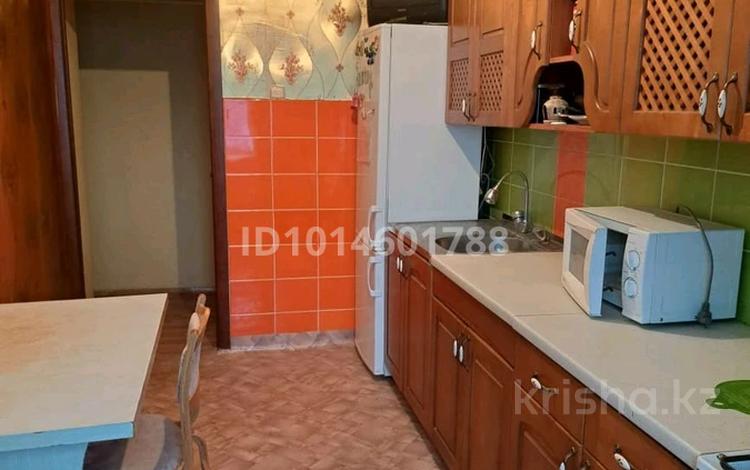4-комнатная квартира · 80 м² · 3/6 этаж, ЩУРИХИНА 40 за 35 млн ₸ в Уральске — фото 2