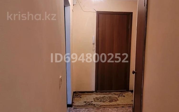 1-бөлмелі пәтер · 38 м² · 2/5 қабат, Шугла 25 — 2 микрорайон шугла 35, бағасы: 120 000 〒 в  — фото 2