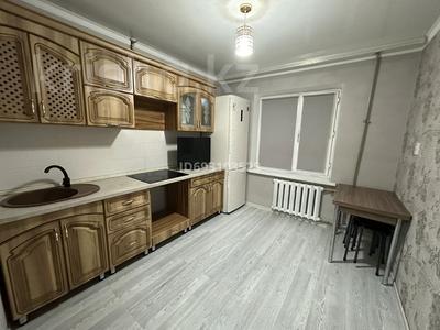 2-комнатная квартира, 54 м², 1/9 этаж, Утепбаева 3 за 19.8 млн 〒 в Семее