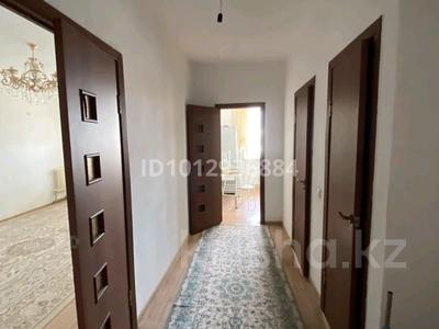 4-бөлмелі пәтер · 72 м² · 4/5 қабат, Левый берег 53, бағасы: 120 000 ₸ в 