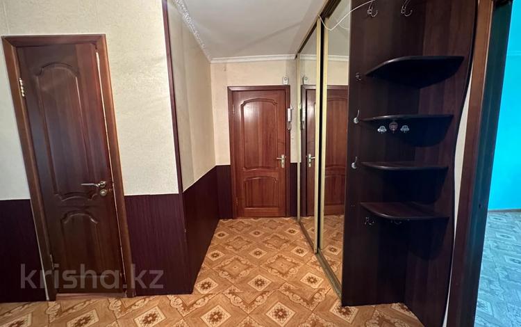 3-комнатная квартира, 70 м², 5/6 этаж, Жастар 20 за 25.5 млн 〒 в Усть-Каменогорске — фото 62