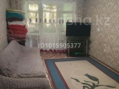 2-комнатная квартира · 44 м² · 1/5 этаж, мкр Восток 1 за 18 млн ₸ в Шымкенте, Аль-Фарабийский р-н
