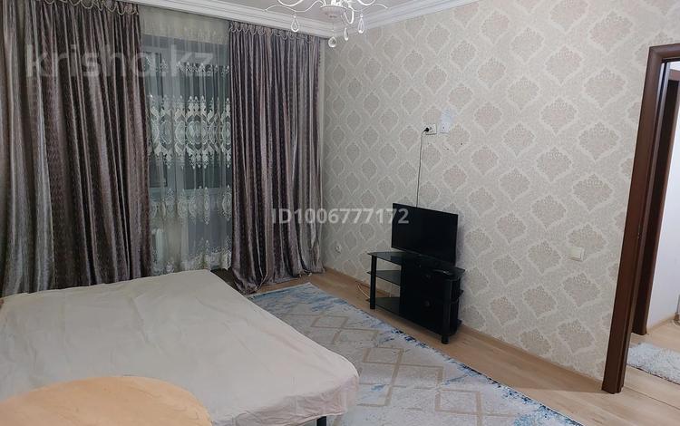 1-комнатная квартира · 45 м² · 4/15 этаж, Тлендиева — Улытау за 15 000 ₸ в Астане, Сарыарка р-н — фото 2