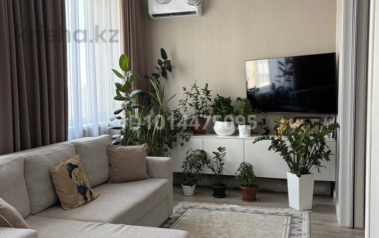 1-комнатная квартира · 43 м² · 9/16 этаж, М. Габдуллина 11 за 300 000 ₸ в Астане, р-н Байконур — фото 2