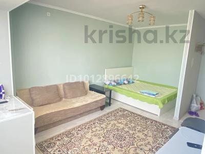 1-комнатная квартира · 42 м² · 6/10 этаж, 11-й мкр 8 за 10 000 ₸ в Актау