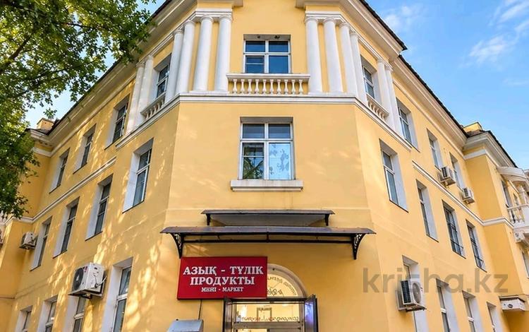 2-бөлмелі пәтер · 52 м² · 2/3 қабат, Жибек жолы, бағасы: 52 млн ₸ в Алматы, Алмалинский р-н — фото 12