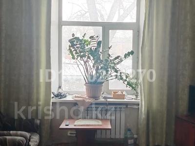 2-комнатная квартира · 54.4 м² · 2/3 этаж, Абая 18 — Автомобильный магазин «Восток» за 8 млн 〒 в Темиртау