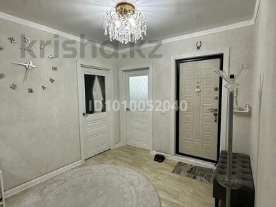 3-комнатная квартира · 64 м² · 9/10 этаж, мкр Юго-Восток, Мкр Степной 4 12 за 31 млн 〒 в Караганде, Казыбек би р-н