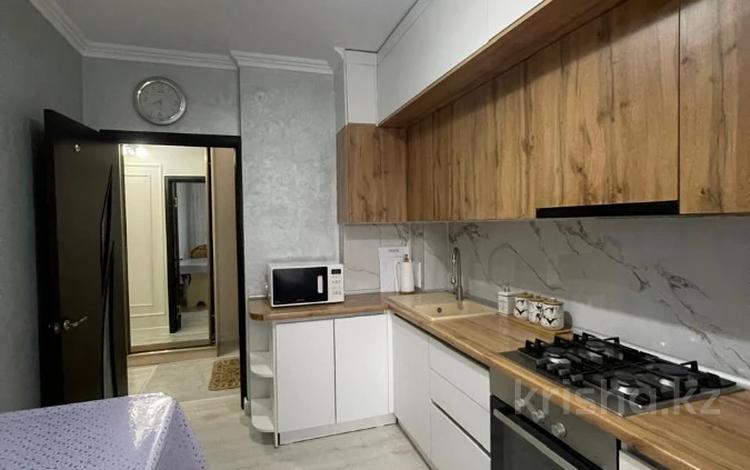 3-бөлмелі пәтер · 79.2 м² · 1/9 қабат, Ақсай-1А ш/а., бағасы: 49.7 млн ₸ в Алматы, Ауэзовский р-н — фото 17