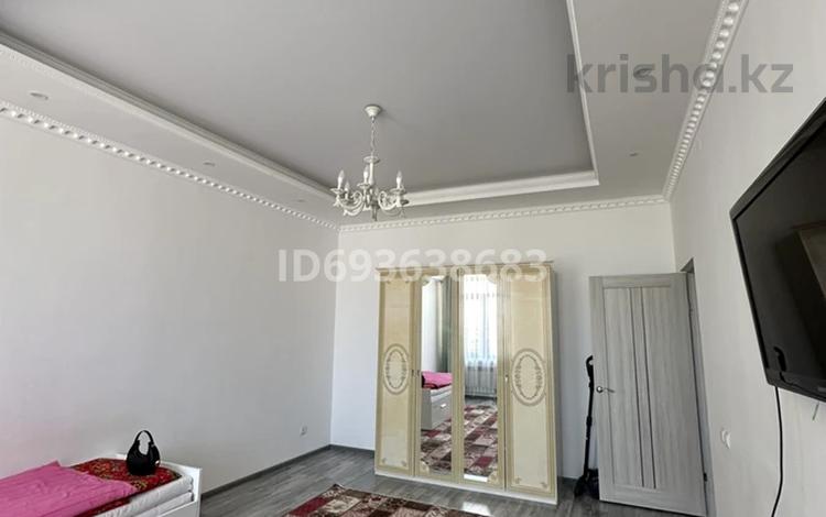 1-бөлмелі пәтер · 55 м² · 3/5 қабат, мкр Нурсая, Акжарма 10 блок 6, бағасы: 190 000 〒 в Атырау — фото 2